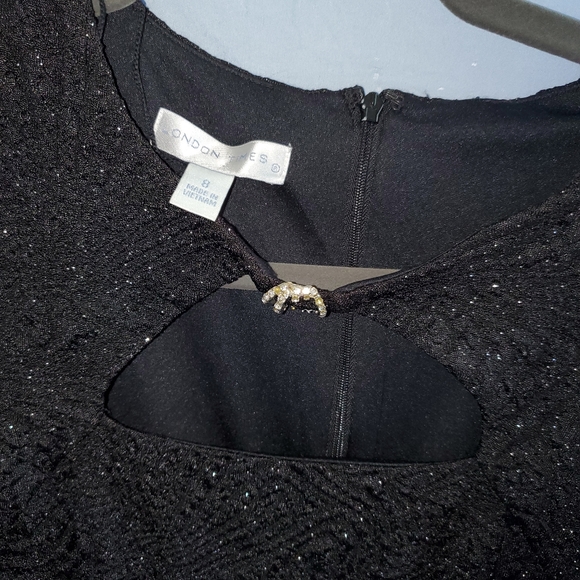 115-London Times Black sequin lined dress with peek-a-boo front. Cap sleeves - Picture 3 of 10